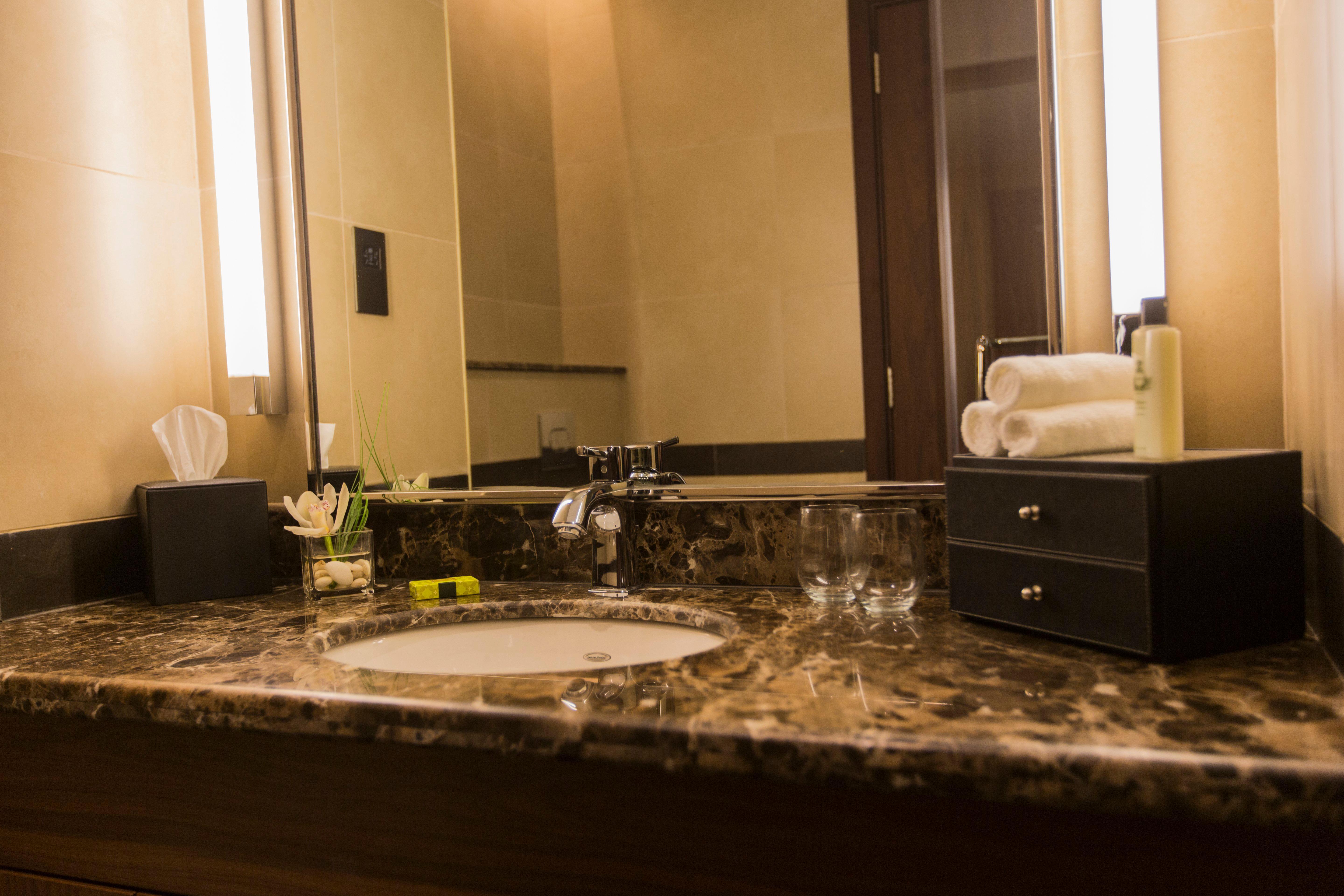 Intercontinental Hotels Doha Residences Exterior foto